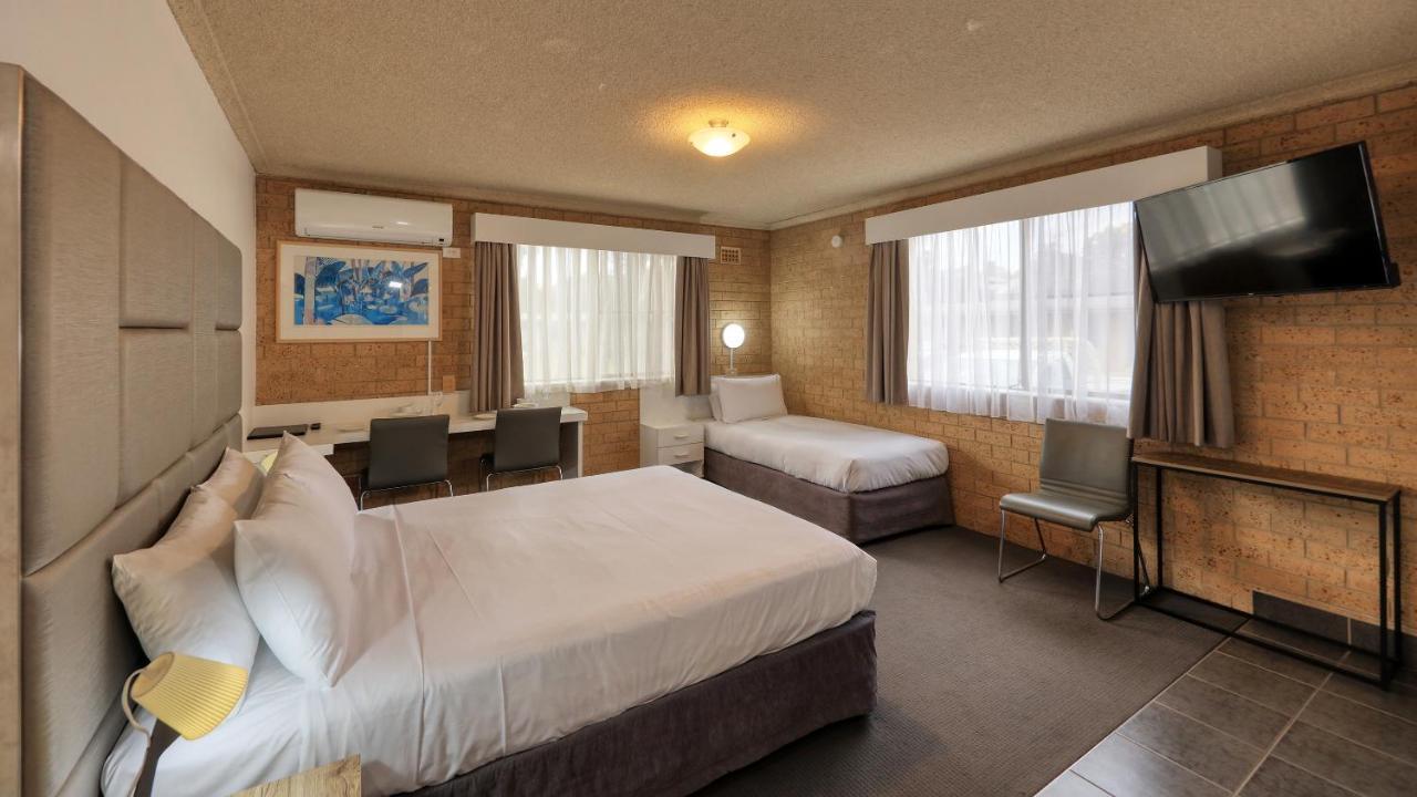 יאס Hamilton Hume Motor Inn מראה חיצוני תמונה